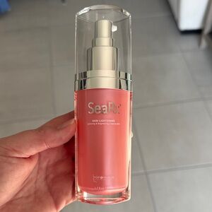 SeaRx Skin Lightening Serum NWT